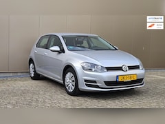 Volkswagen Golf - 1.2 TSI Trendline