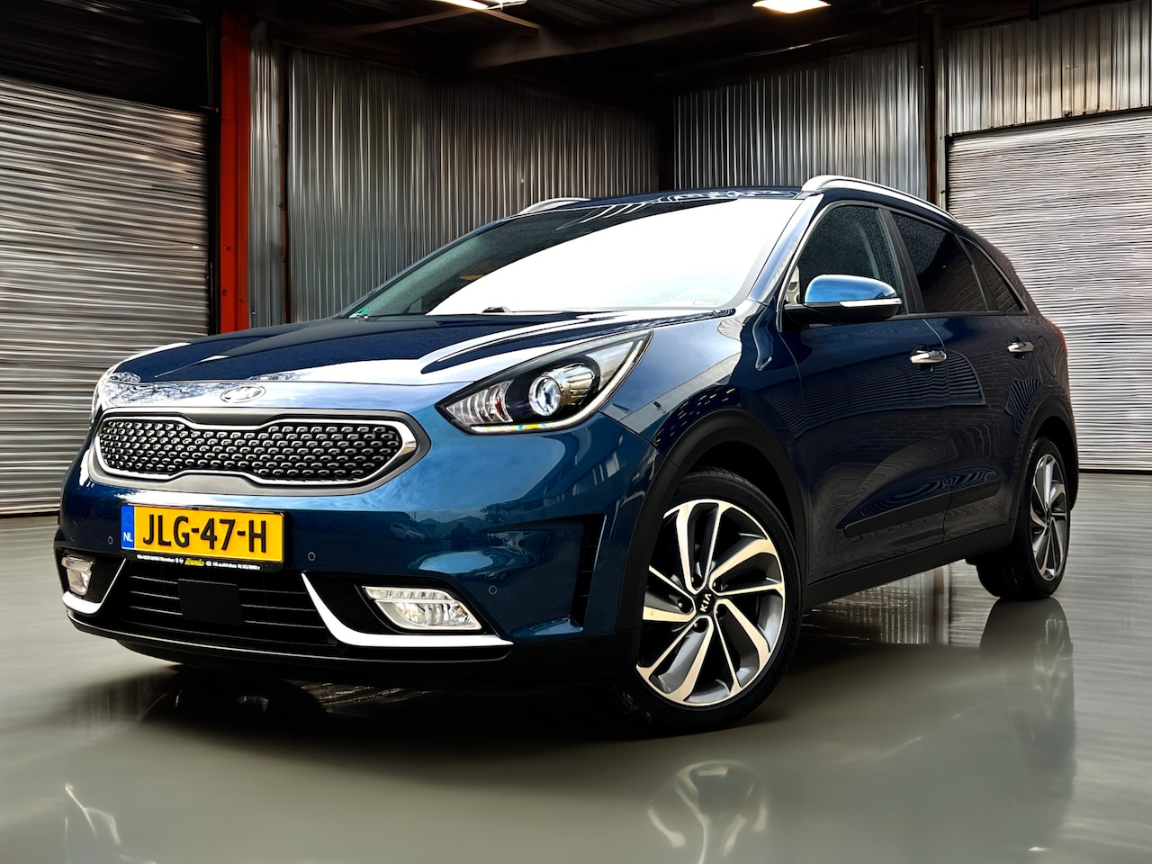 Kia Niro - 1.6 GDi Hybrid BusinessLine Carplay_Stoel ventlatie_Led_Volle auto - AutoWereld.nl