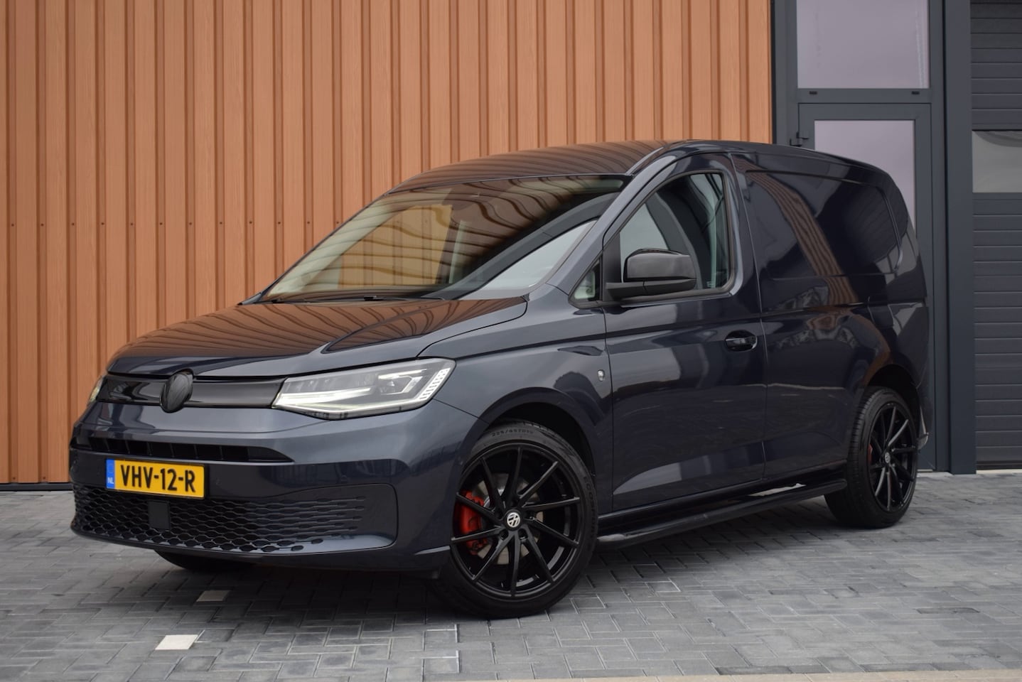 Volkswagen Caddy Cargo - 2.0 TDI 122pk DSG Virtal | LED | Camera - AutoWereld.nl