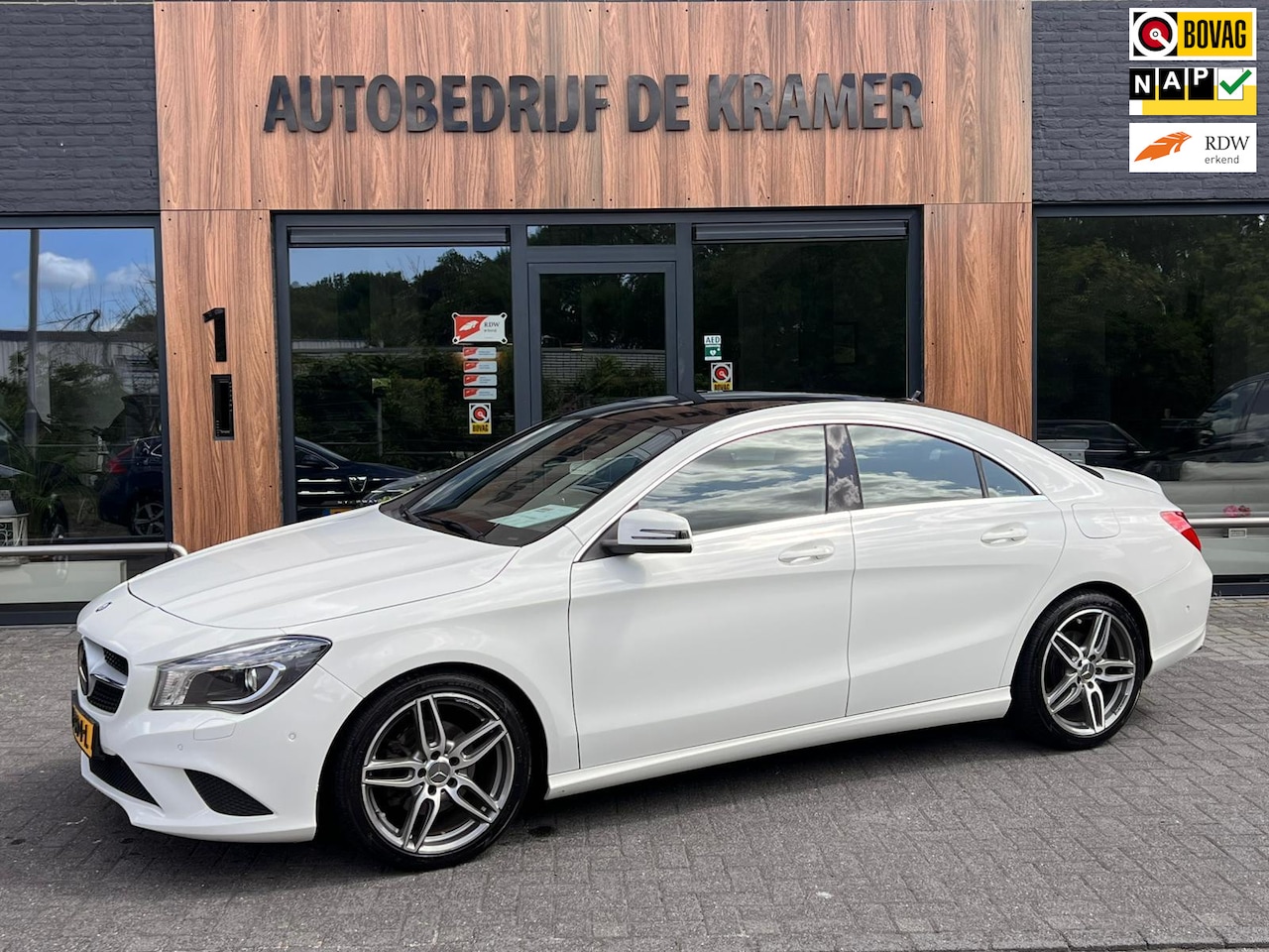 Mercedes-Benz CLA-Klasse - 180 Business Solution AMG 180 Business Solution AMG - AutoWereld.nl