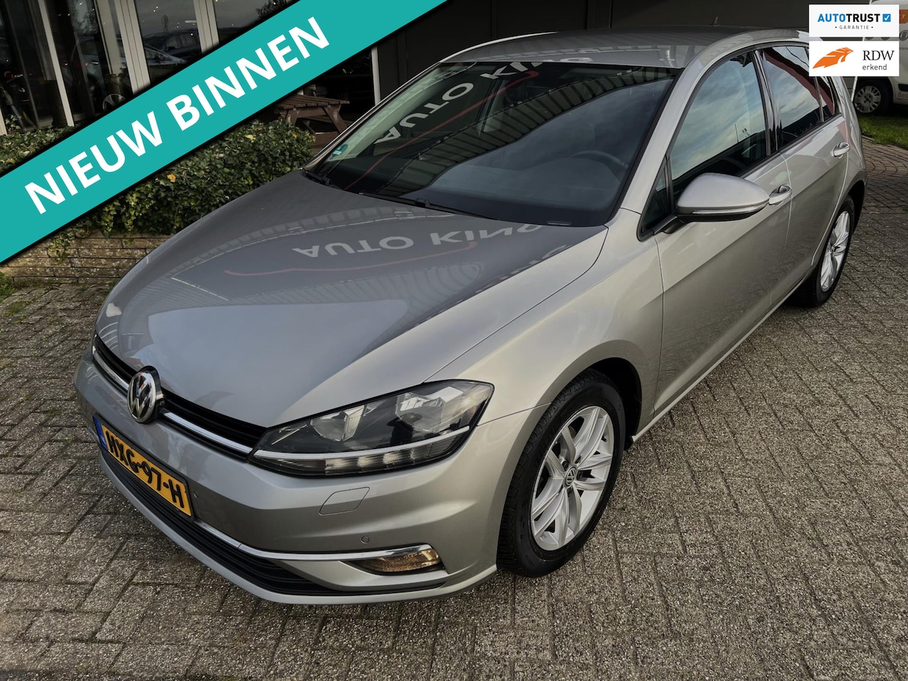 Volkswagen Golf - 1.0 TSI Comfortline Business ECC/NAV/LED/PDC V+A APK+NAP - AutoWereld.nl