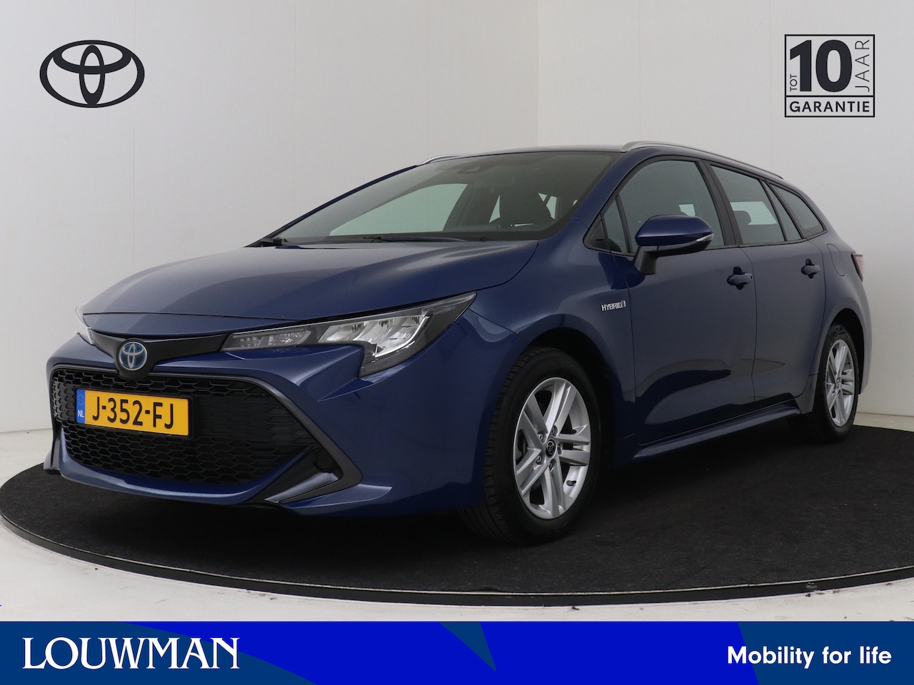 Toyota Corolla Touring Sports - 1.8 Hybrid Active | Apple Carplay/Android Auto | Adaptive cruise control | Achteruitrijcam - AutoWereld.nl