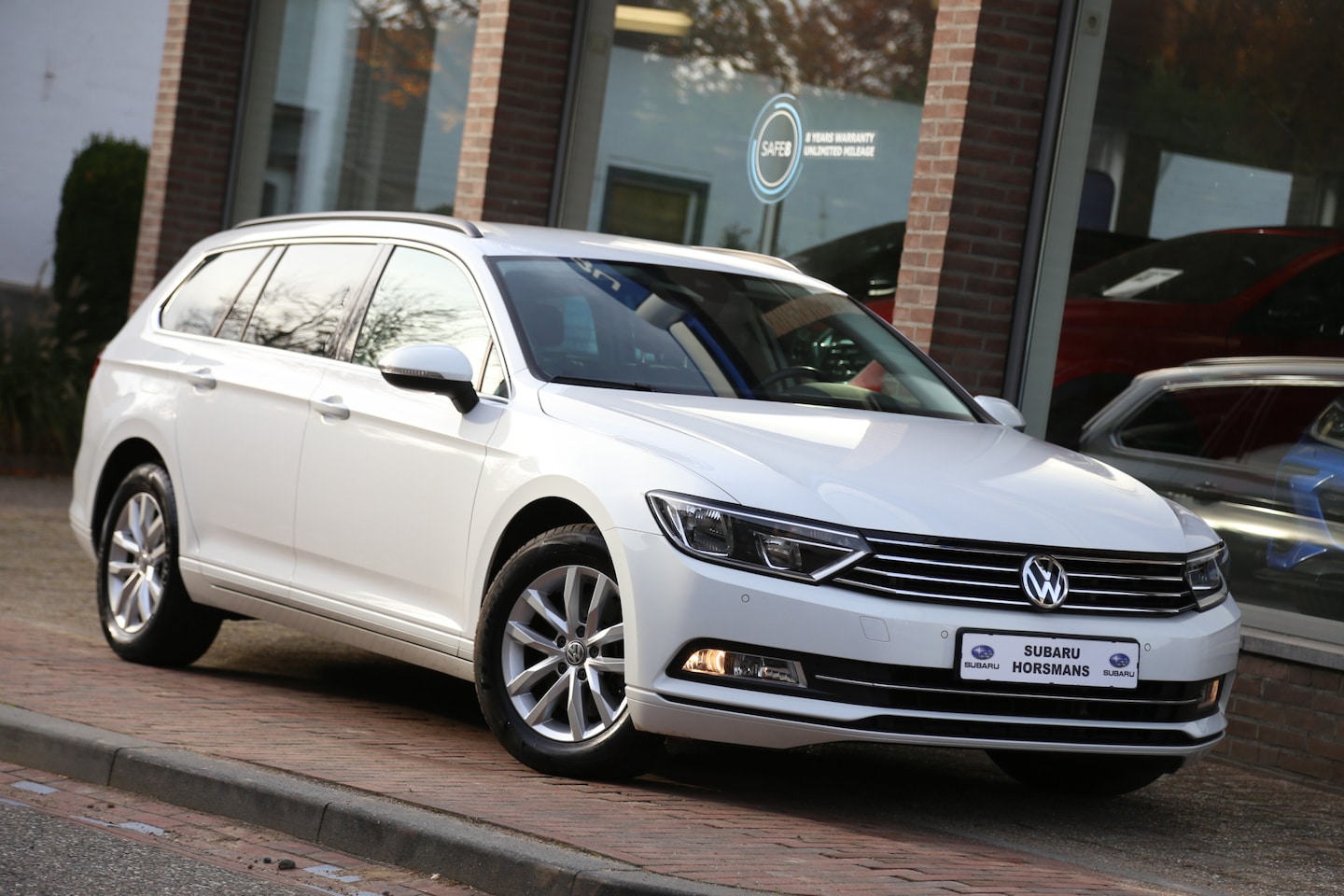 Volkswagen Passat Variant - 1.4 TSI Highline Leer Navi Camera - AutoWereld.nl
