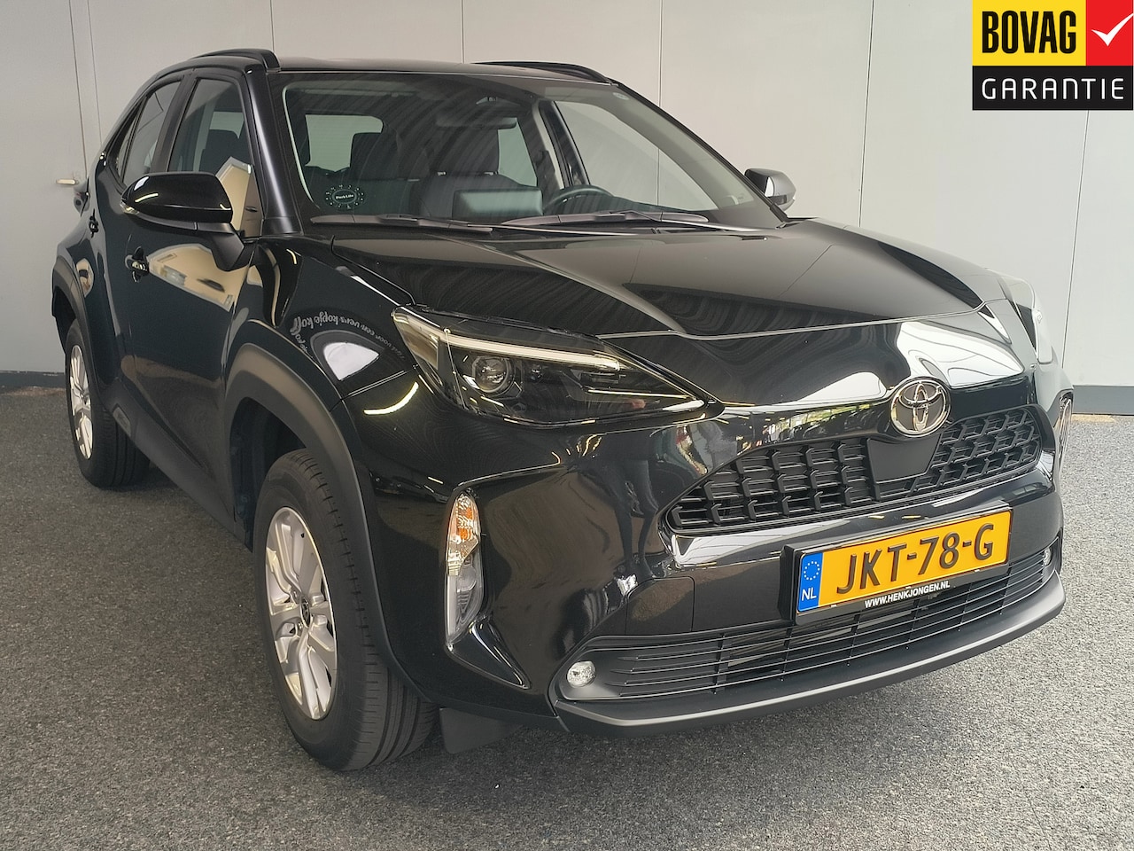 Toyota Yaris Cross - 1.5 Hybrid 115 Active Rijklaar + Fabrieksgarantie tot 06-2029 Henk Jongen Auto's in Helmon - AutoWereld.nl