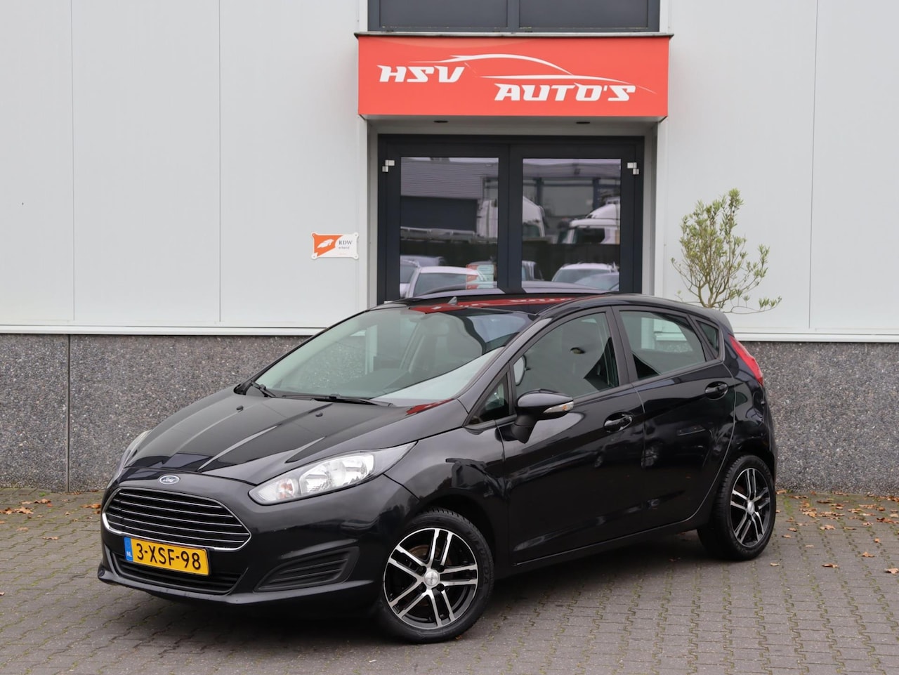 Ford Fiesta - 1.6 TDCi Style navi airco 4-deurs - AutoWereld.nl