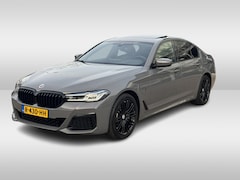 BMW 5-serie - 530e Business Edition Plus / Schuifdak / Camera / 20'' / Keyless / Laser LED / Harman Kard
