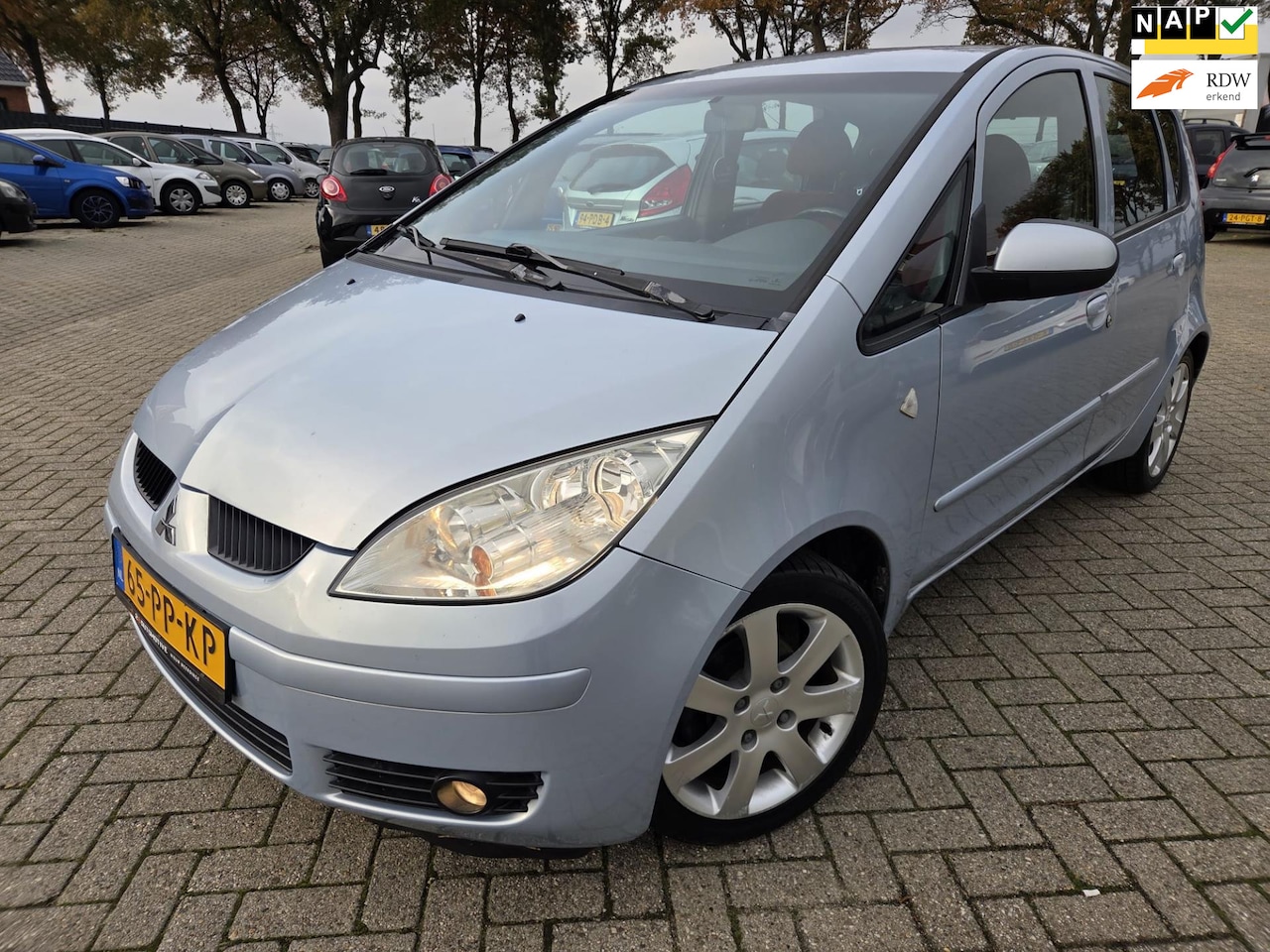 Mitsubishi Colt - 1.3 Instyle 5Drs 2004. Automaat/Airco/CV/Parkeersensoren etc.. APK 07-2026 - AutoWereld.nl