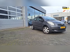 Toyota Yaris - 1.3 VVTi Terra