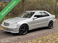 Mercedes-Benz C-klasse - 180 Elegance | Youngtimer | Cruise | Pdc
