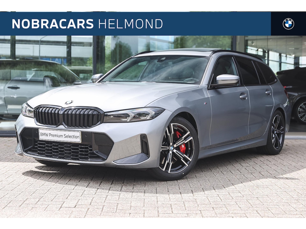 BMW 3-serie Touring - 330i M Sport Automaat / Panoramadak / Sportstoelen / Achteruitrijcamera / M Sportonderstel - AutoWereld.nl