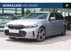 BMW 3-serie Touring - 330i M Sport Automaat / Panoramadak / Sportstoelen / Achteruitrijcamera / M Sportonderstel