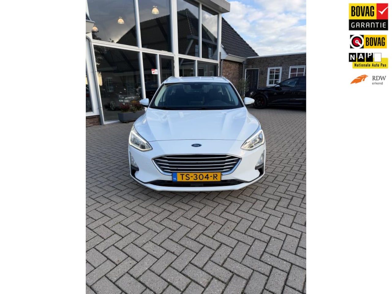 Ford Focus Wagon - 1.5 EcoBlue Trend Edition Business - APK bij afleveren - AutoWereld.nl