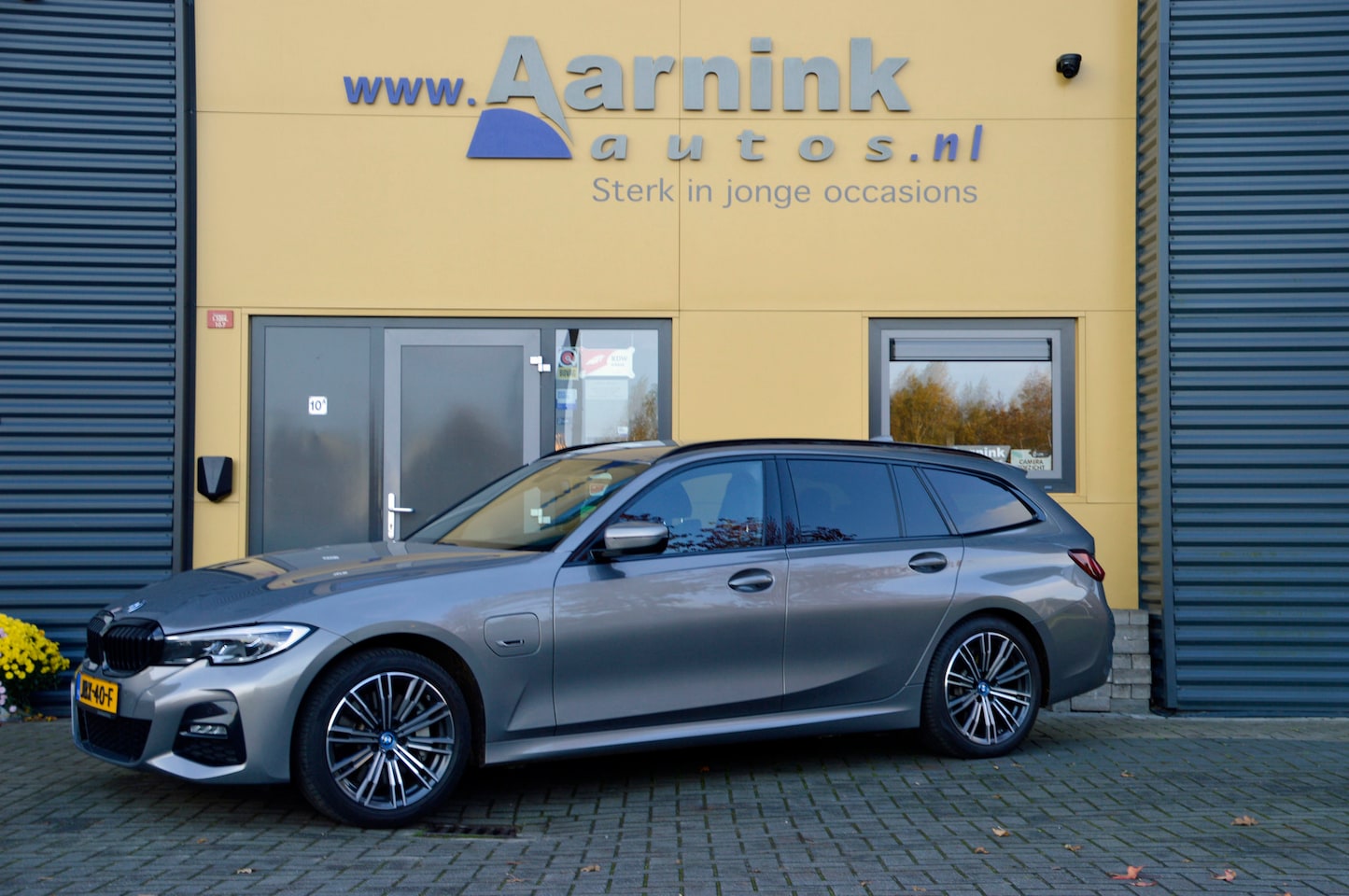 BMW 3-serie Touring - 330e M-Sport - AutoWereld.nl
