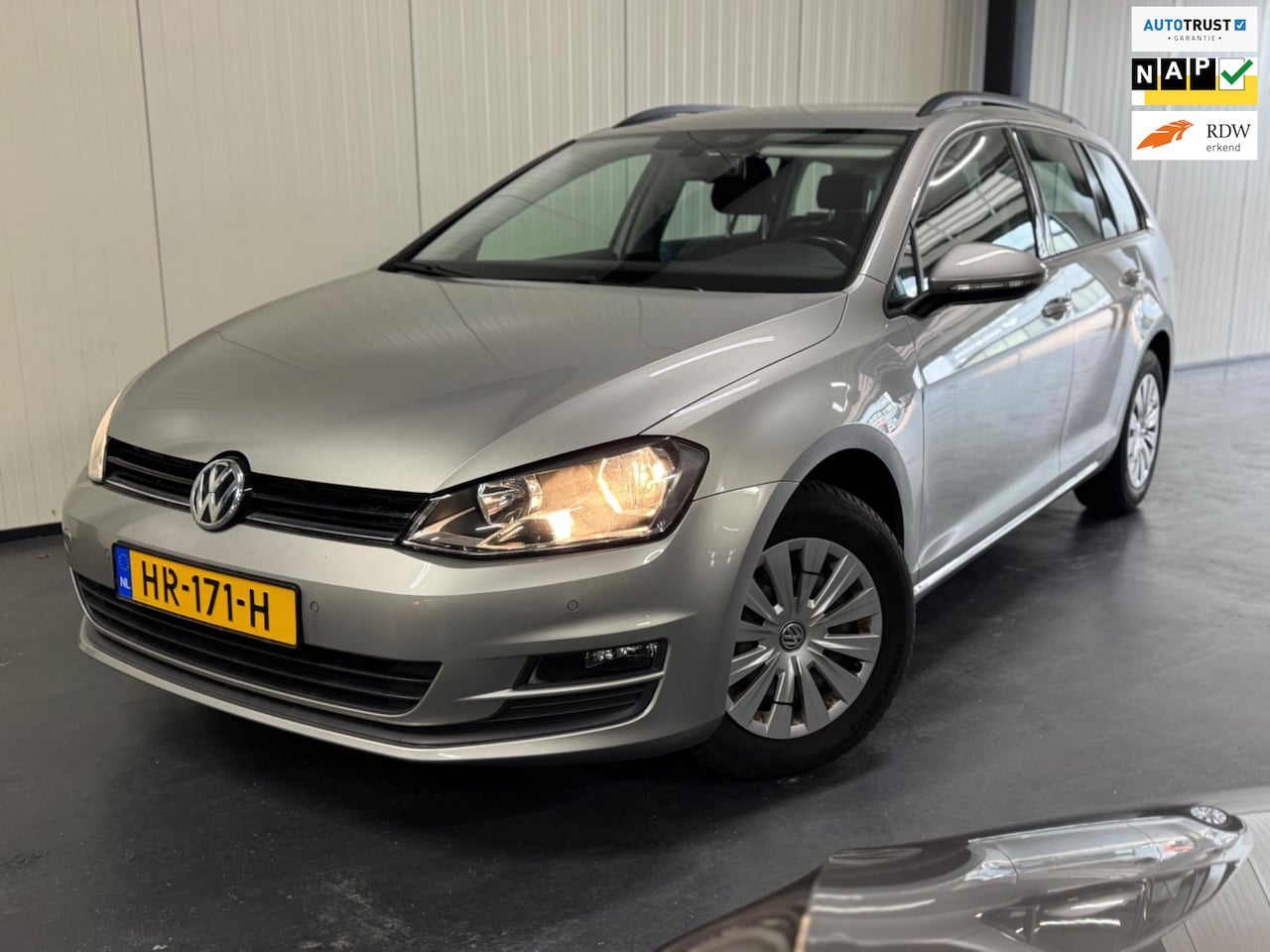 Volkswagen Golf Variant - 1.6 TDI Trendline Navi DAB+! NAP Origineel NL! Inruil mogelijk! - AutoWereld.nl