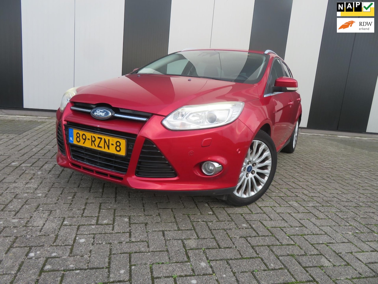 Ford Focus Wagon - 1.6 EcoBoost Titanium 1.6 EcoBoost Titanium - AutoWereld.nl