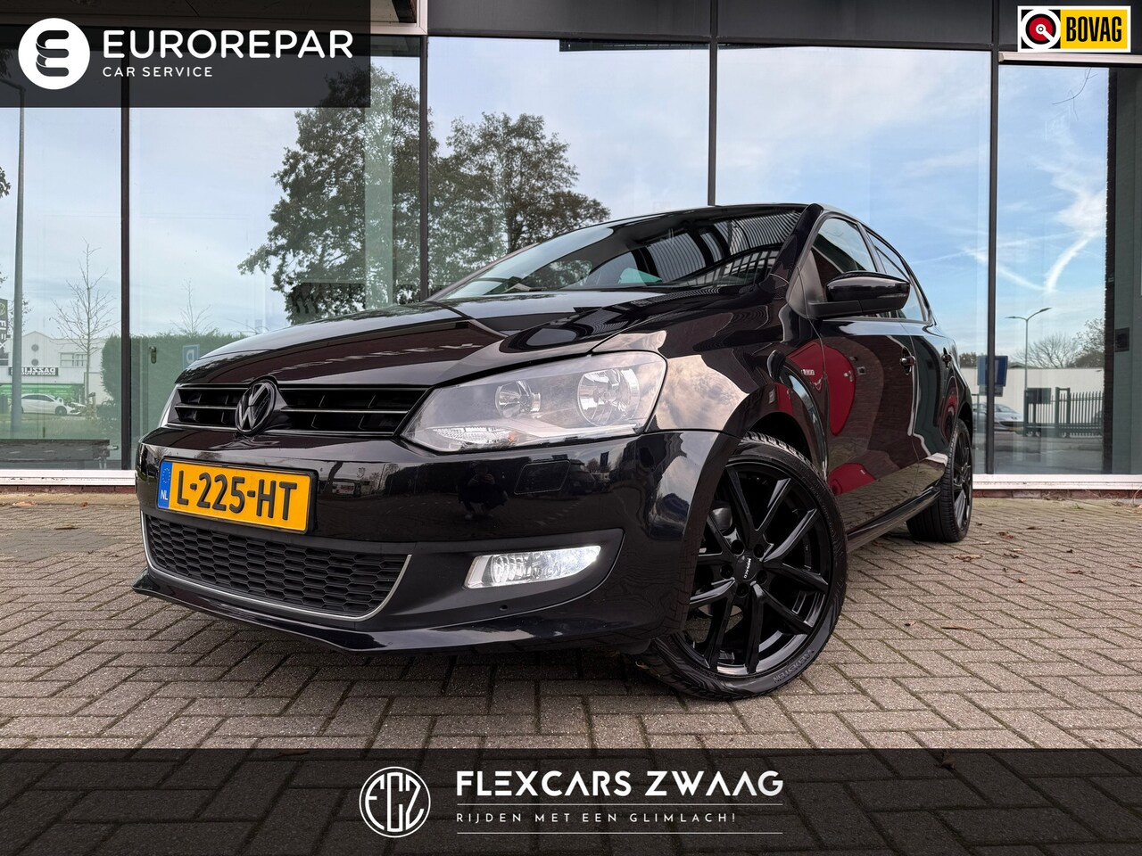 Volkswagen Polo - 1.2-12V BlueMotion Life - Climate - Parkeerhulp - Cruise - Winterpakket - AutoWereld.nl