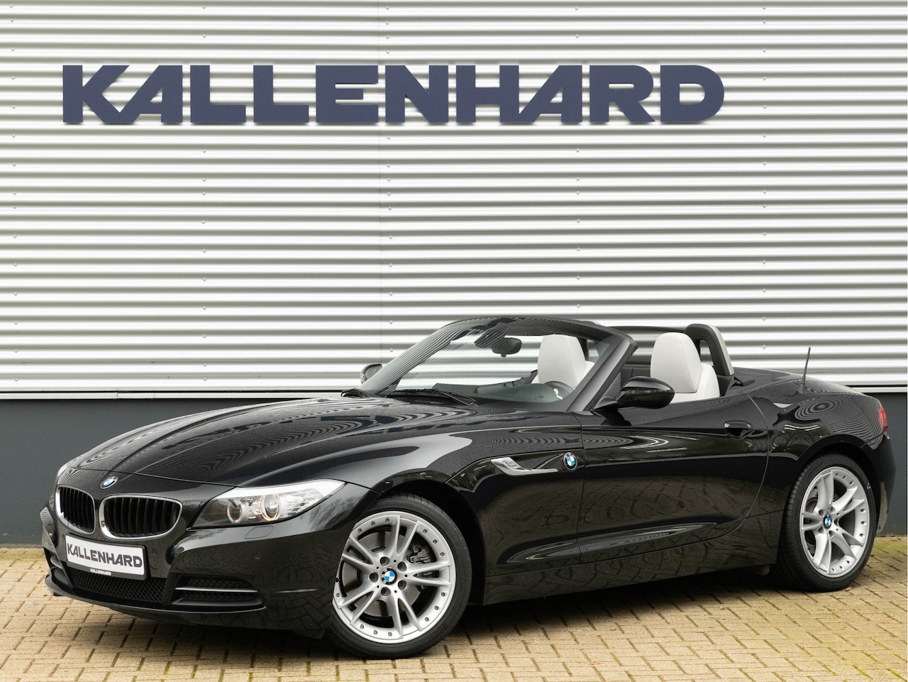 BMW Z4 Roadster - sDrive30i - Sportstoelen - Navi Prof - Nappa Leder - Hifi - AutoWereld.nl