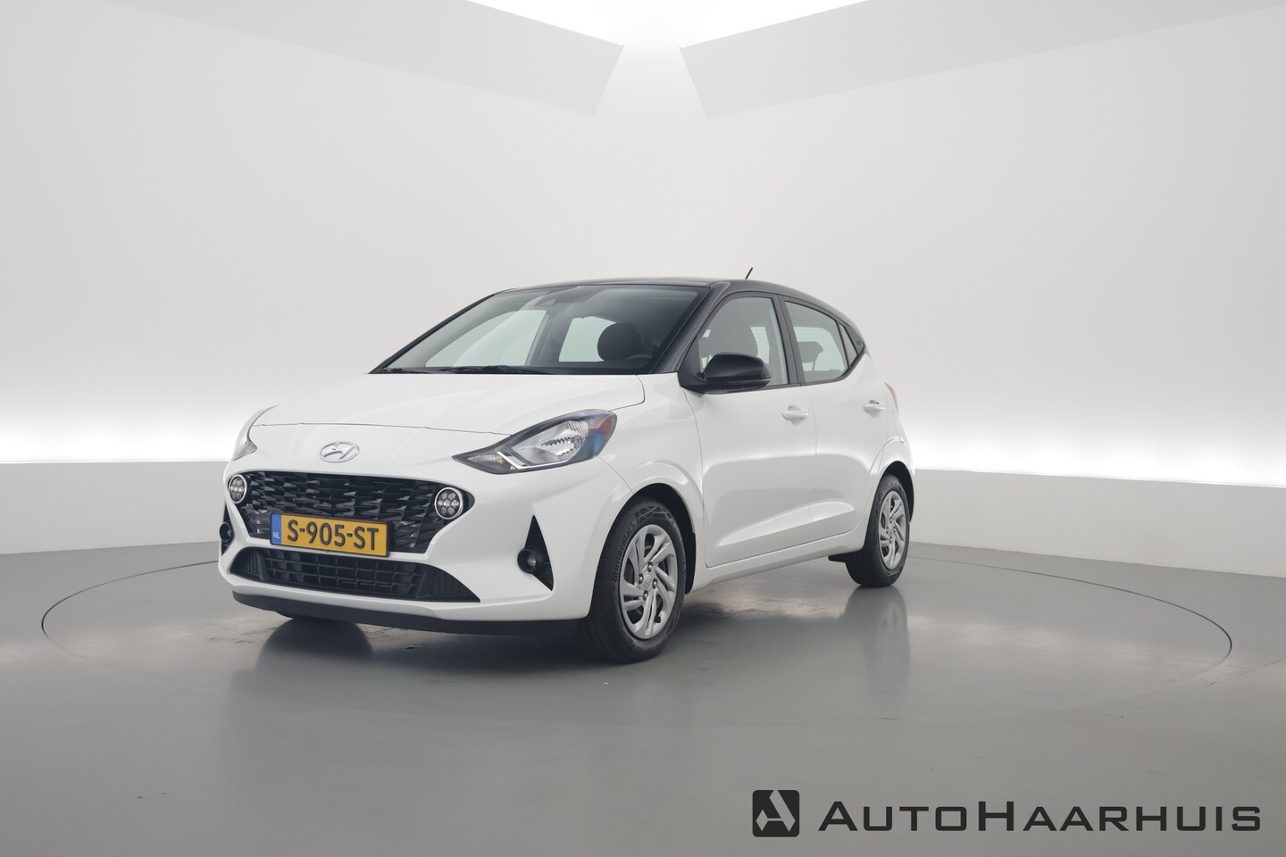 Hyundai i10 - 1.0 Comfort | Apple CarPlay | Airco | Rijstrooksensor | Cruise | DAB - AutoWereld.nl