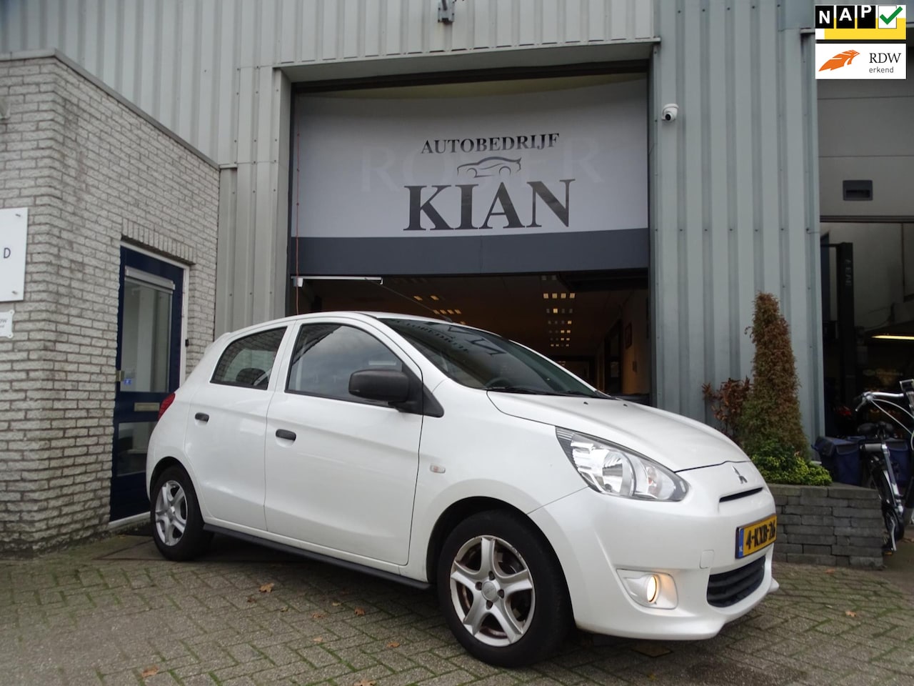 Mitsubishi Space Star - 1.0 Inform 1.0 Inform - AutoWereld.nl