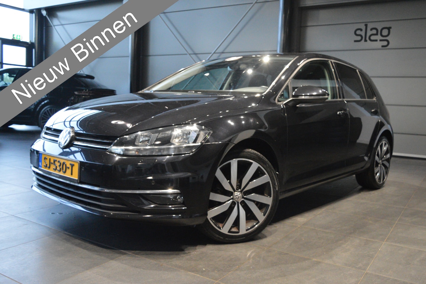 Volkswagen Golf - 1.0 TSI Comfortline clima cruise navi pdc camera 18 inch !! - AutoWereld.nl