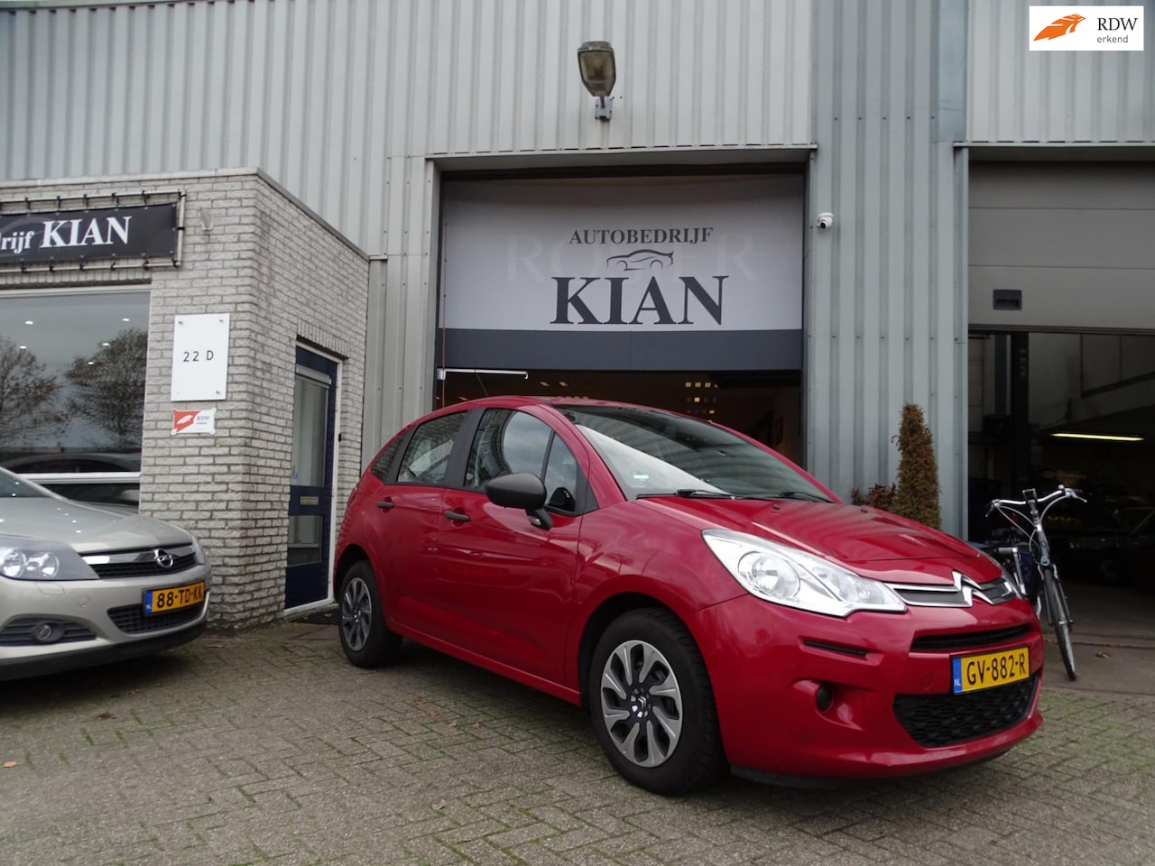 Citroën C3 - 1.0 PureTech Attraction 1.0 PureTech Attraction - AutoWereld.nl