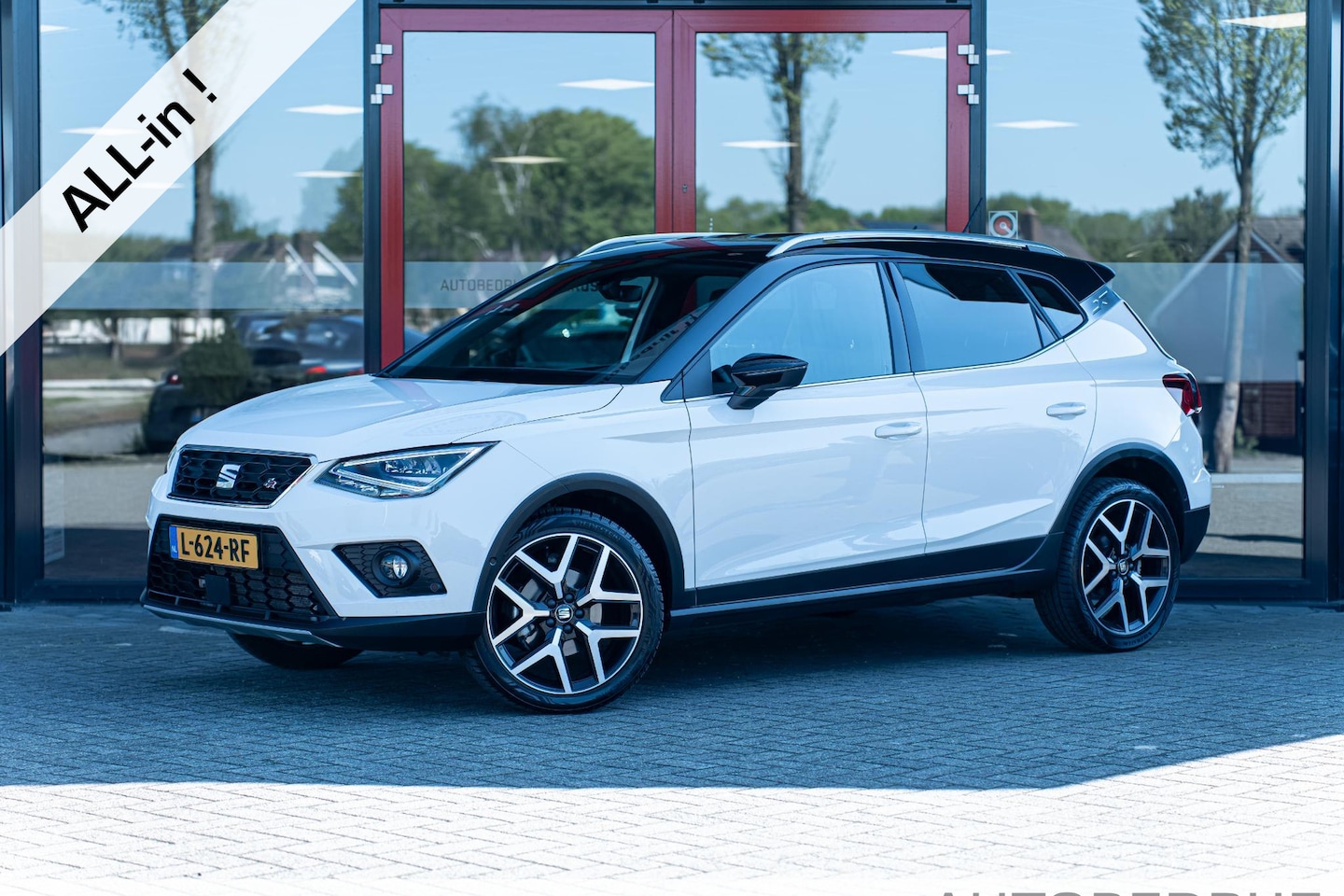 SEAT Arona - 1.0 TSI FR Limited Edition | Trekhaak | Virtual | Navigatie | LED Koplampen | Cruise Contr - AutoWereld.nl