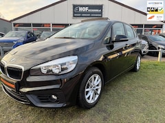 BMW 2-serie Active Tourer - 216i Executive PANORAMADAK / NAVIGATIE