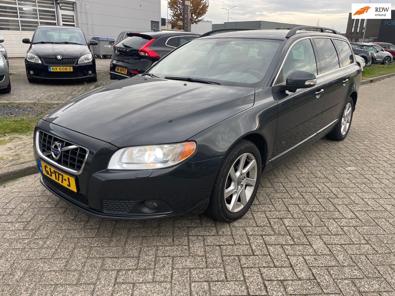 Volvo V70 - 2.0 D3 Summum BLIS, Leer,Garantie - AutoWereld.nl