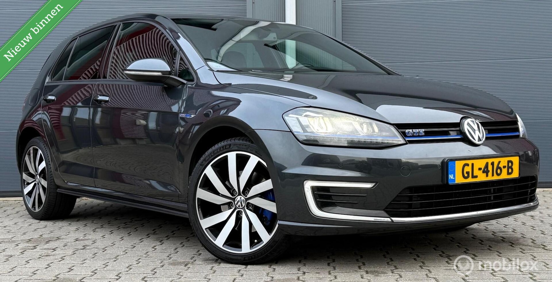 Volkswagen Golf - 1.4 TSI GTE 204PK DSG Leder/Navi+/LED/18"/LED - AutoWereld.nl