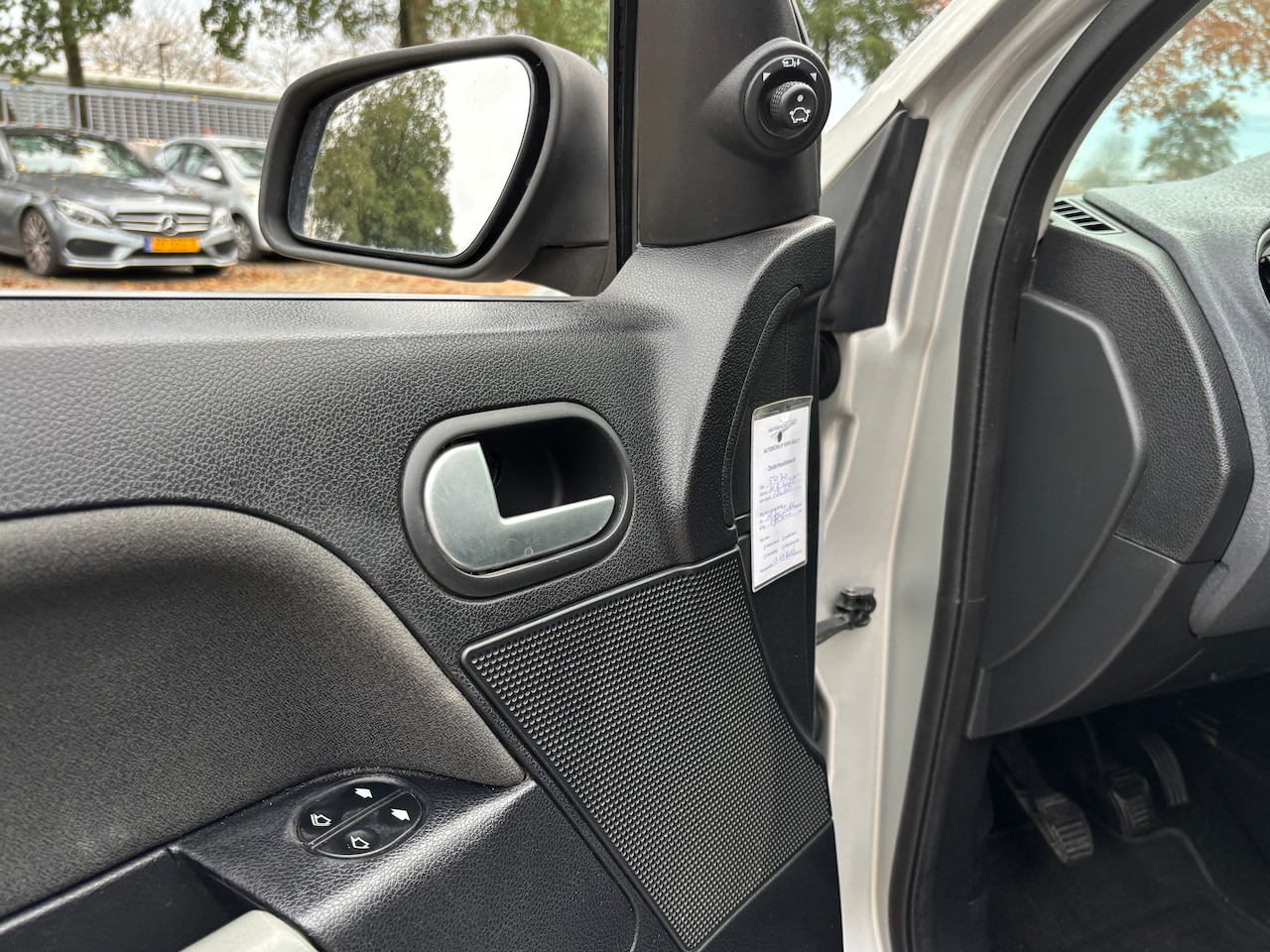 Ford Fusion - 1.6-16V Futura | Airco. Trekhaak. Nette auto