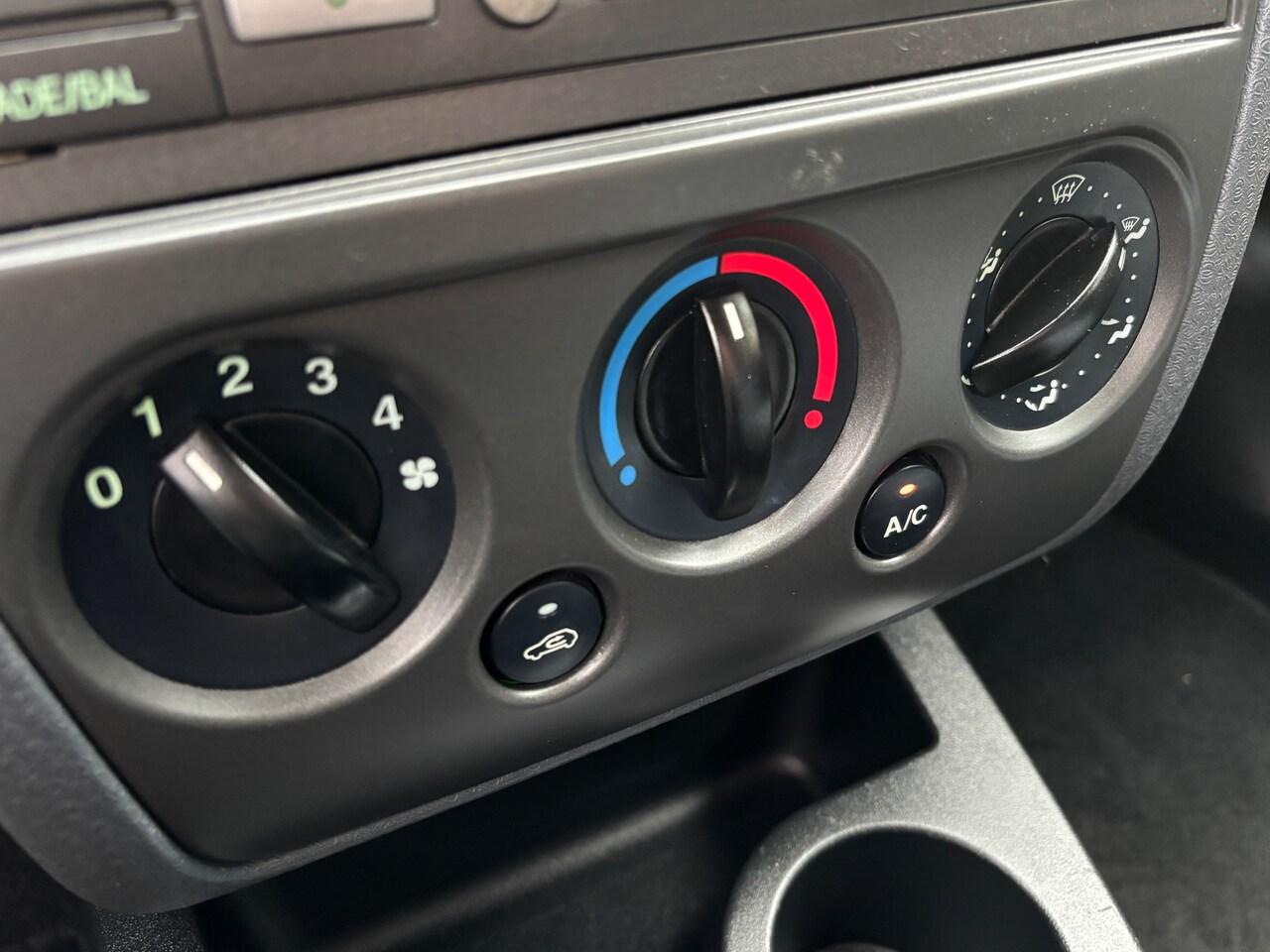 Ford Fusion - 1.6-16V Futura | Airco. Trekhaak. Nette auto