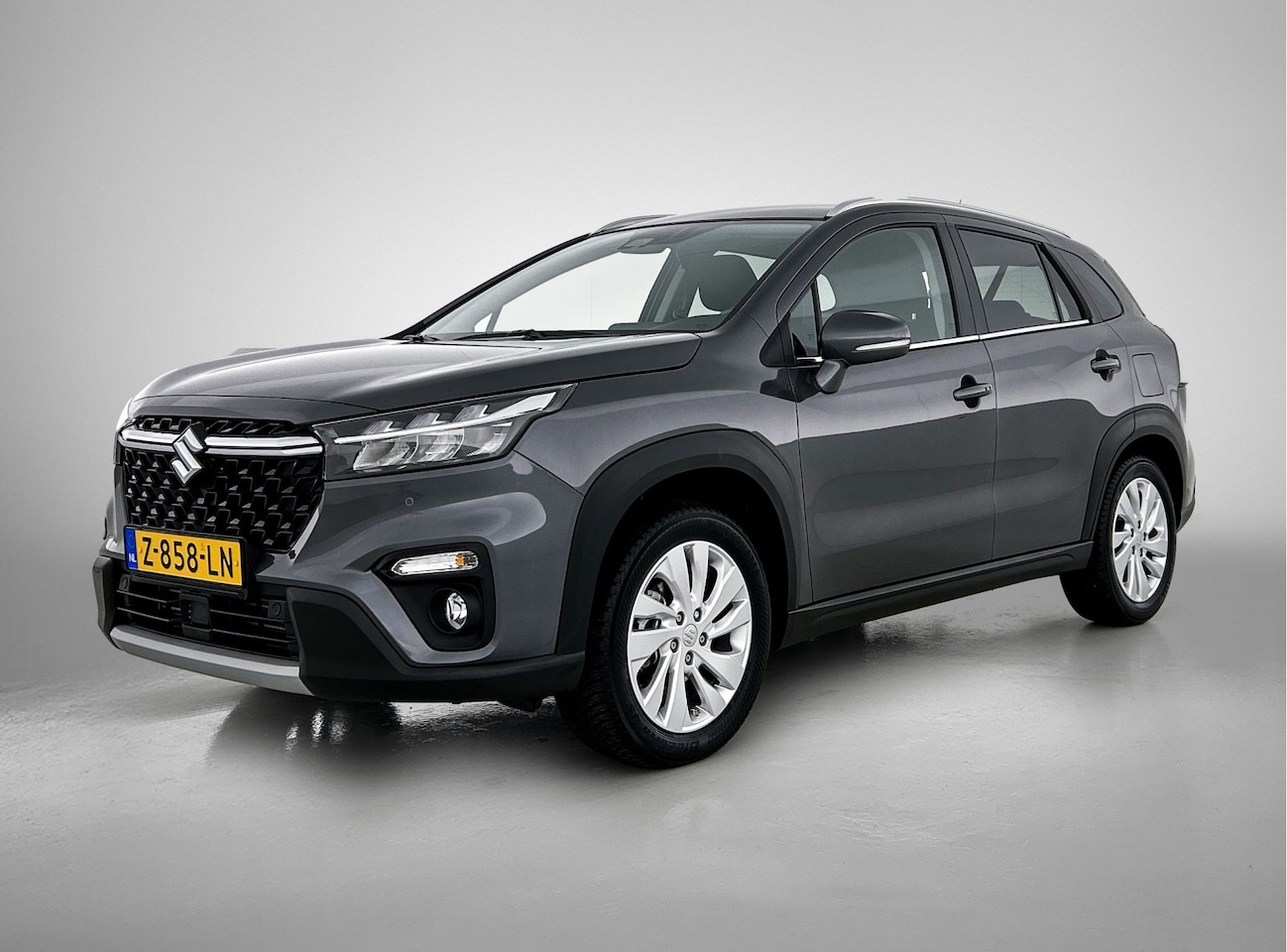 Suzuki S-Cross - 1.4 Boosterjet Select Smart Hybrid Afneembare Trekhaak | Stoelverwarming | Parkeersensoren - AutoWereld.nl