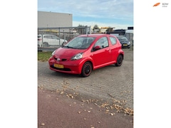 Toyota Aygo - 1.0-12V