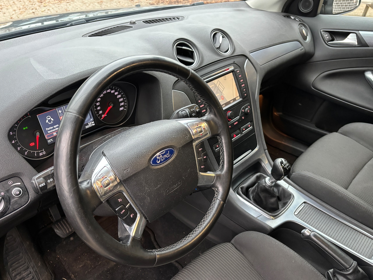 Ford Mondeo - 1.6 EcoBoost Titanium | Org-NL auto. Trekh. Navi. 1600kg trekgew.