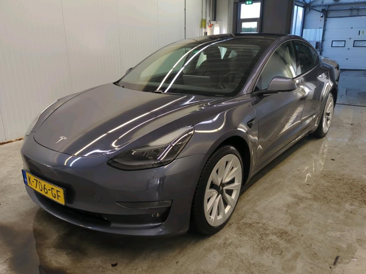 Tesla Model 3 - Long-Range AWD 351pk 75 kWh FACELIFT [ WARMTEPOMP+AUTOPILOT+19'' LMV+620KM WLTP+PREMIUM AU - AutoWereld.nl