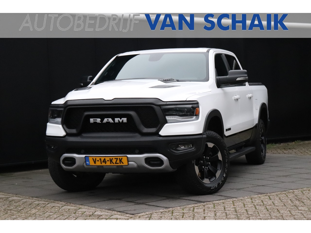 Dodge Ram 1500 - 5.7 V8 4x4 Crew Cab Rebel | LPG | PANO | H&K | CAMERA | TREKHAAK | CRUISE | NAVI | STOEL/S - AutoWereld.nl