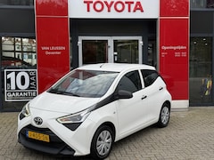 Toyota Aygo X - X-FUN 5-DEURS NL-AUTO AIRCO CENTRAAL DEUR VERGRENDELING RADIO BLUETOOTH STUURWIEL BEDIENIN