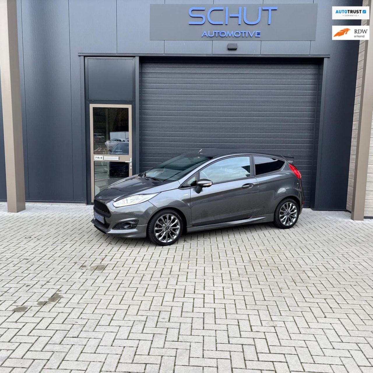 Ford Fiesta - 100pk ST Line CLIMA | STOELVERWARMING | APP | PDC - AutoWereld.nl