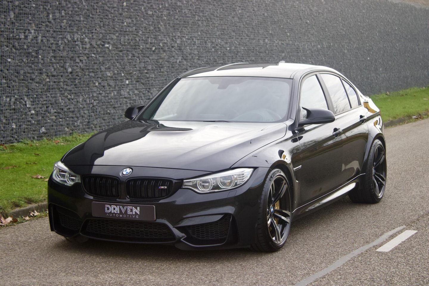 BMW M3 - 3-serie F80 | Keramisch - Leder - 360 Camera - Vol! - AutoWereld.nl
