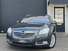 Opel Insignia Sports Tourer - 1.6 T Cosmo Navi | Cruise | 18 Inch Sportwielen | Nieuwe Turbo | Nieuwe banden | Half lede