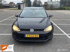 Volkswagen Golf - 1.2 TSI Trendline
