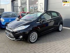 Ford Fiesta - 1.6 Titanium AIRCO | CRUISE | PARKSENSOR | APK | NAP |