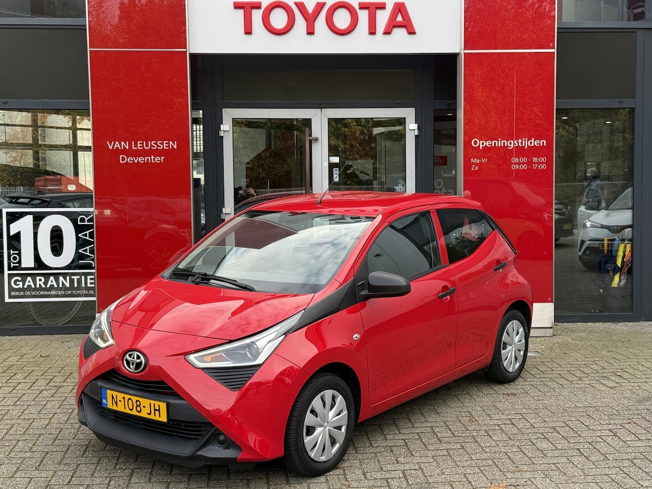 Toyota Aygo - 1.0 VVT-i x-fun 1.0 VVT-i x-fun - AutoWereld.nl
