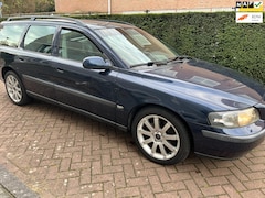 Volvo V70 - 2.4 T Geartronic