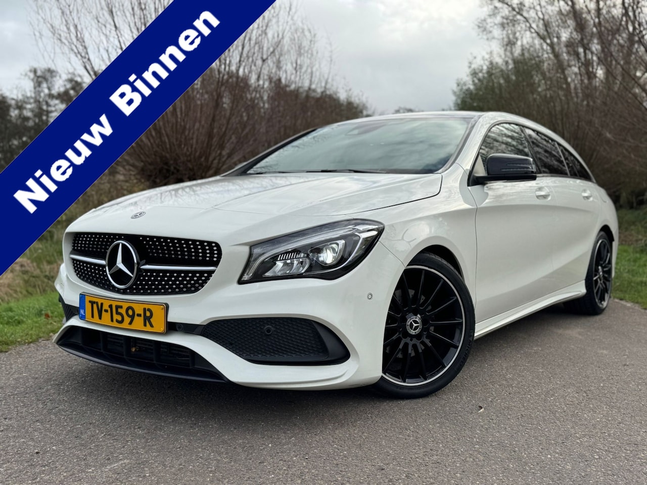 Mercedes-Benz CLA-klasse Shooting Brake - 200 Prestige Automaat / Airco / Navi / Luxe Leder / Stoelverw / CC / Elektrisch Achterklep - AutoWereld.nl