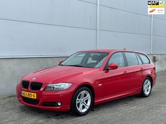 BMW 3-serie Touring - 318i Buss Line CLIMA|NAVI|CRUISE|LEER|
