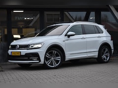 Volkswagen Tiguan - 1.5 TSI ACT R-Line | TREKHAAK | CAMERA | DEALER ONDERHOUDEN | STOELVERWARMING | PANORAMADA