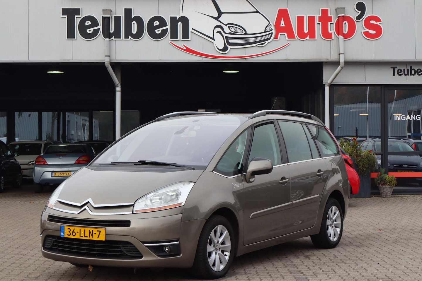Citroën Grand C4 Picasso - 1.6 THP Business EB6V 7p. Navigatie, Climate control, Cruise control, 7 Persoons, Trekhaak - AutoWereld.nl