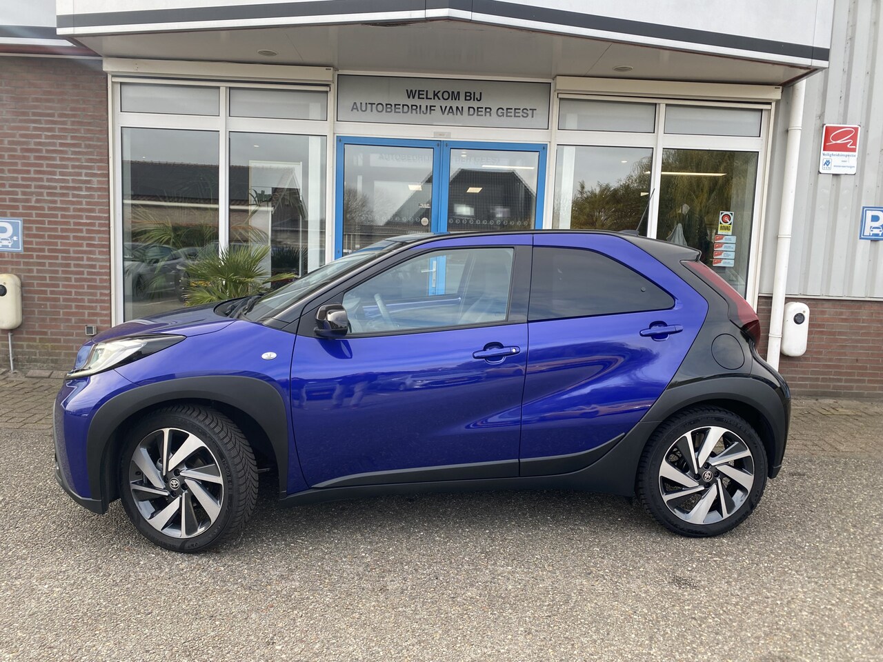 Toyota Aygo X - 1.0 VVT-i MT envy 1.0 VVT-i MT Envy - AutoWereld.nl