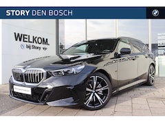 BMW i5 Touring - eDrive40 / Adaptieve LED / Parking Assistant / Stoelverwarming / M Sportonderstel / Drivin